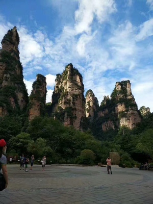 张家界旅行指南 导游费用与实用贴士